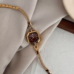 Full view as open chain Gedi Watch 62042